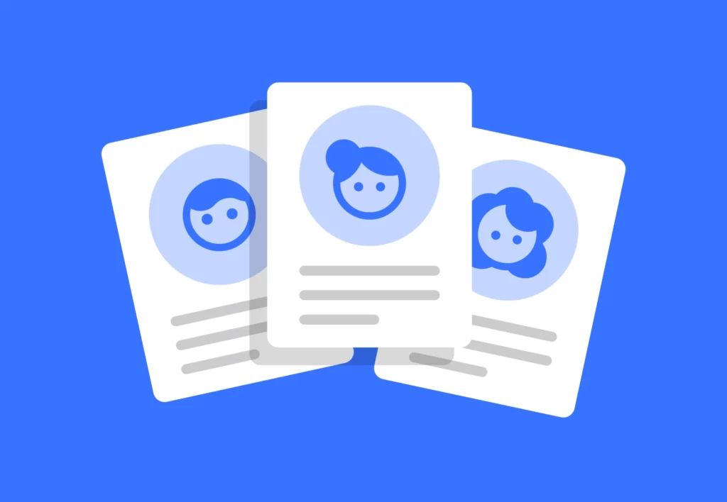 Trois fiches de profil utilisateur avec avatars et informations textuelles